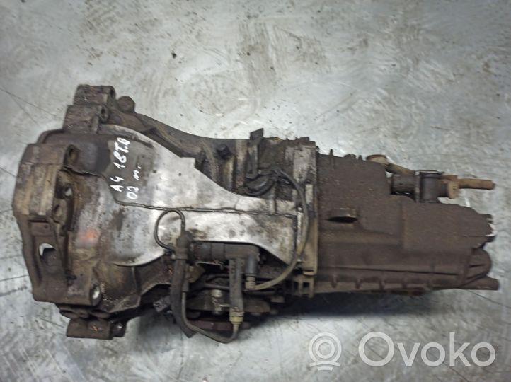 Audi A4 S4 B6 8E 8H Manualna 5-biegowa skrzynia biegów 012301211AC