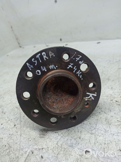 Opel Astra H Rear wheel bearing hub 