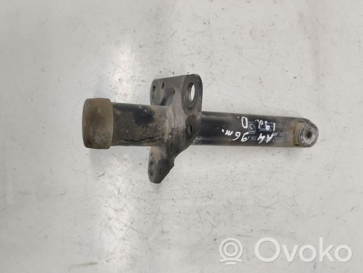 Audi A4 S4 B5 8D Smorzatore/ammortizzatore d’urto per paraurti anteriore 