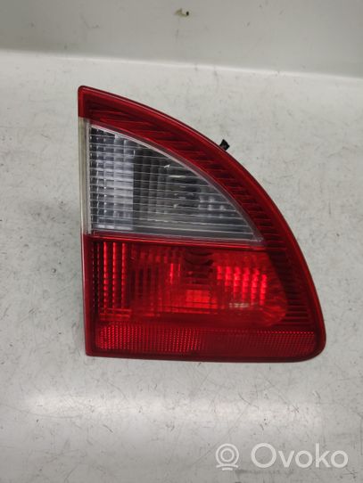 Ford Galaxy Lampy tylnej klapy bagażnika 