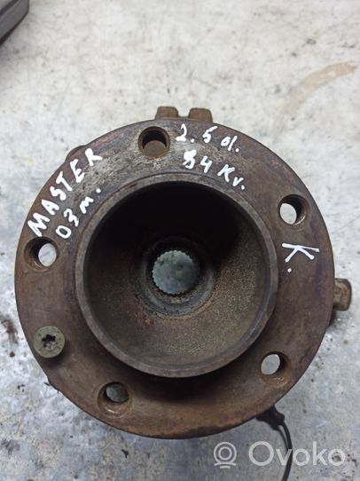 Renault Master II Front wheel hub 