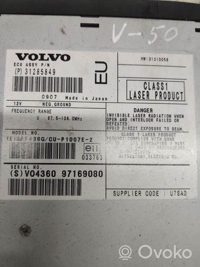 Volvo V50 Navigaatioyksikkö CD/DVD-soitin 31285849