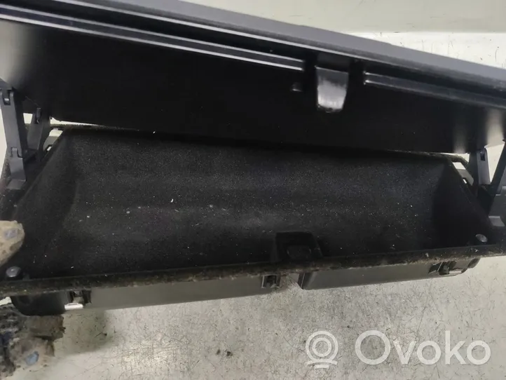 Volkswagen Sharan Glove box set 