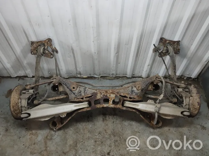 Opel Vectra C Rear axle beam 