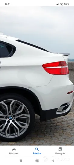 BMW X6 E71 Spoiler tylnej szyby klapy bagażnika 