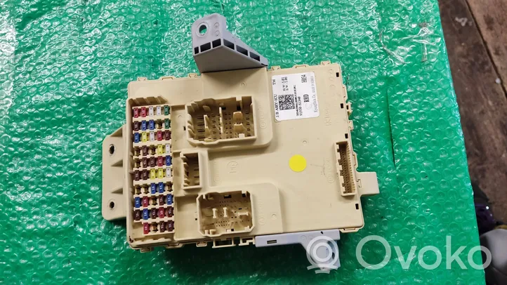 Hyundai Santa Fe Fuse module 919C5S1000