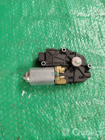 Hyundai Santa Fe Sunroof motor/actuator 81679S1000