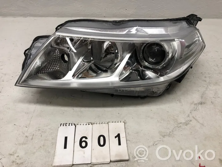 Suzuki Vitara (LY) Lampa przednia 100-18097