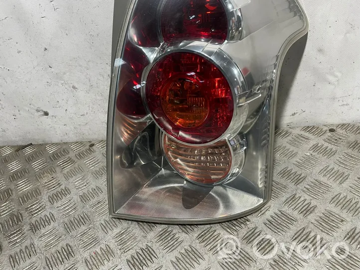 Toyota Corolla Verso AR10 Rear/tail lights 