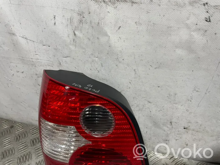 Volkswagen Polo Aizmugurējais lukturis virsbūvē 6Q6945095B