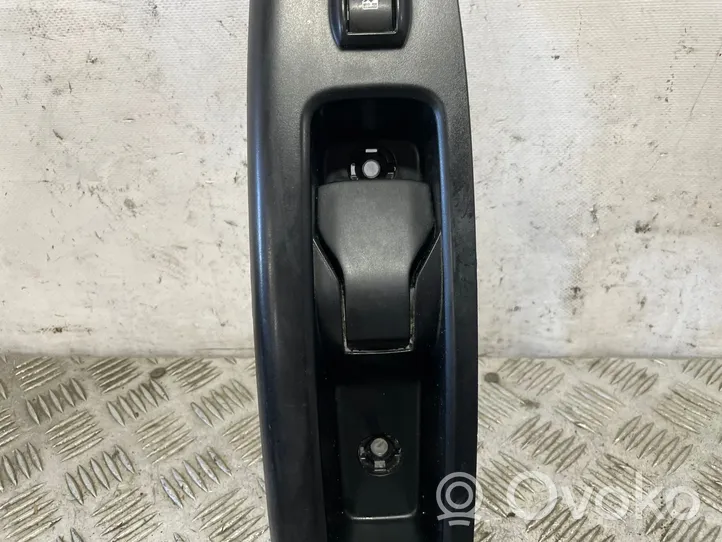 Opel Combo D Interrupteur commade lève-vitre 735484916