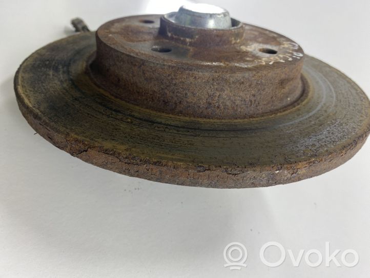 Citroen C4 Grand Picasso Rear wheel hub 