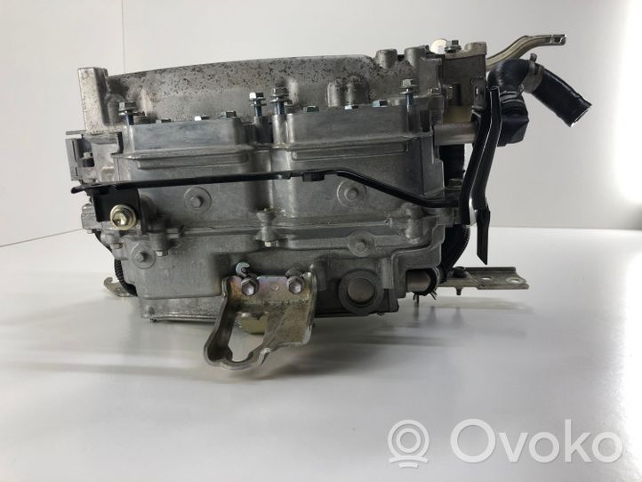 Toyota RAV 4 (XA40) Convertisseur / inversion de tension inverseur G920042010