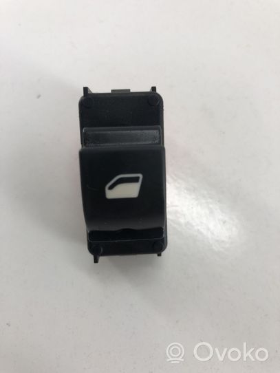 Citroen DS5 Interruttore di controllo dell’alzacristalli elettrico 96664318ZD