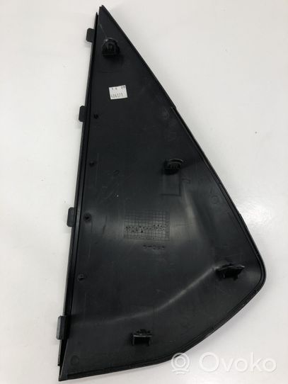 Nissan Qashqai Kojelaudan sivupäätyverhoilu 68499JD900