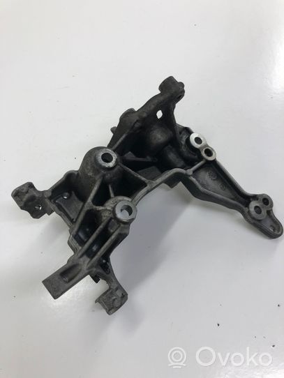 Peugeot 5008 Support de générateur / alternateur 9804333880