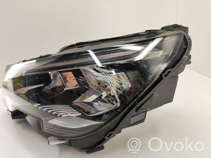 Peugeot 5008 II Faro delantero/faro principal 98104781809