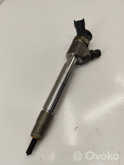 Peugeot 5008 II Injecteur de carburant 9828959880