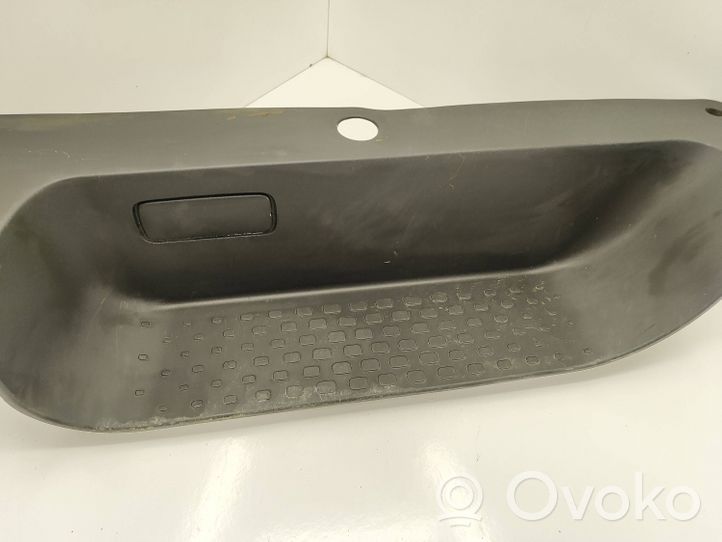 Renault Trafic III (X82) Etuoven kynnyksen suojalista 769518239R