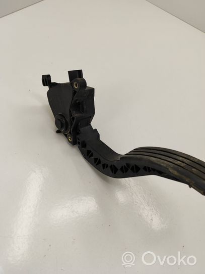 Renault Trafic III (X82) Accelerator throttle pedal 180020024R