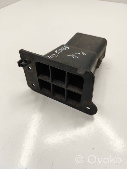 Peugeot 5008 Absorbeur de pare-chocs avant 9682791480