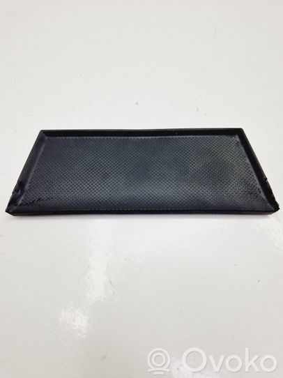 98186229ZD Peugeot 308 Panel drawer/shelf pad, 10.00 € | RRR