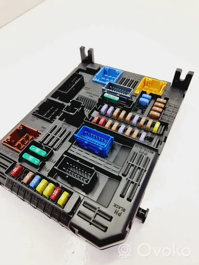 Peugeot 2008 II BSM Control unit 9832880380