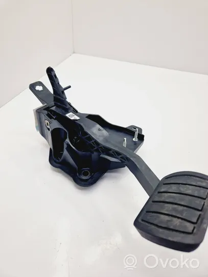 Peugeot 2008 II Brake pedal 9824305280