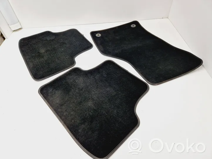 Skoda Octavia Mk3 (5E) Kit tapis de sol auto 