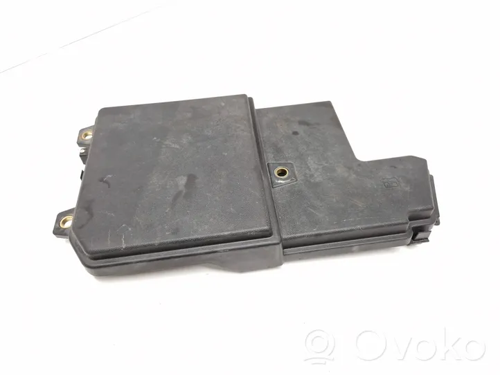 Renault Megane IV Fuse box cover 243127929R