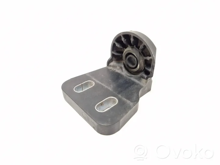 Renault Megane IV Fixation de radiateur 215149933R