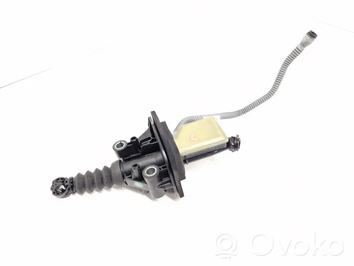 Renault Megane IV Główny cylinder sprzęgła 308503188R