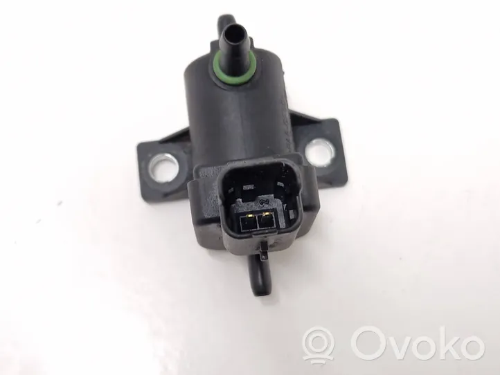 Ford Mondeo MK V Vacuum valve 9665558580
