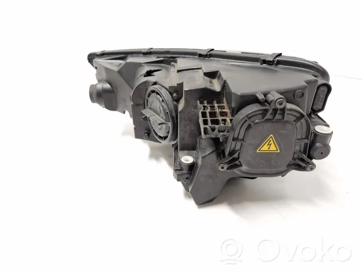 Audi A4 S4 B9 Phare frontale 8W0941006
