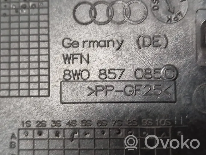 Audi A4 S4 B9 Boczny element deski rozdzielczej 8W0857085C