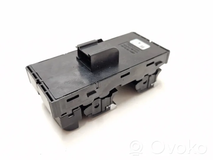 Audi A4 S4 B9 Interruttore di controllo dell’alzacristalli elettrico 8W0959851E