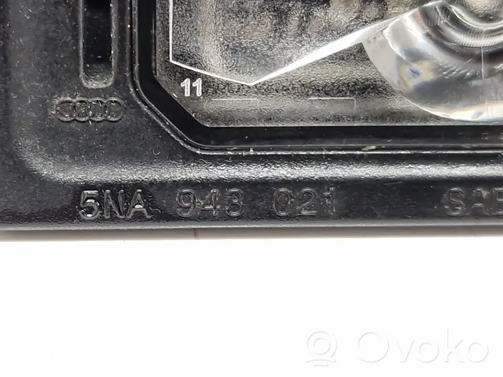 Audi A4 S4 B9 Éclairage de plaque d'immatriculation 5NA943021