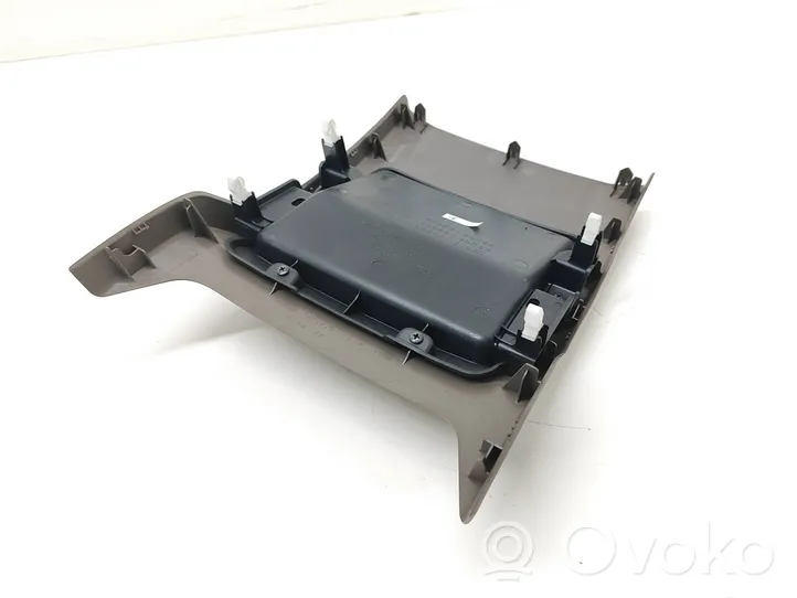 Toyota Land Cruiser (J120) Autres éléments de console centrale 5890360050