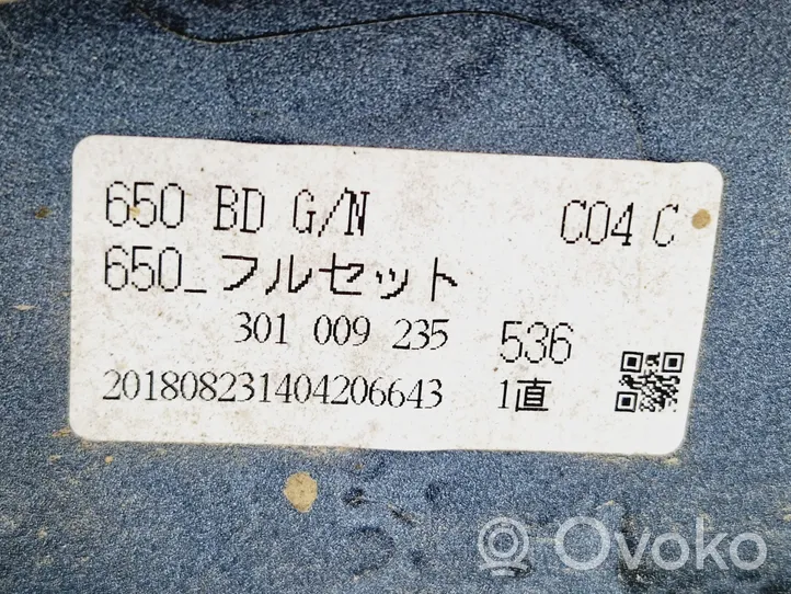 Toyota RAV 4 (XA40) Garniture de hayon 768242130