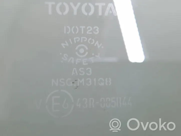 Toyota RAV 4 (XA40) Szyba karoseryjna tylna 43R005844