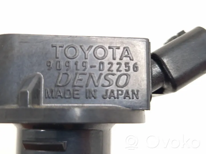 Toyota RAV 4 (XA40) Bobina di accensione ad alta tensione 9091902256