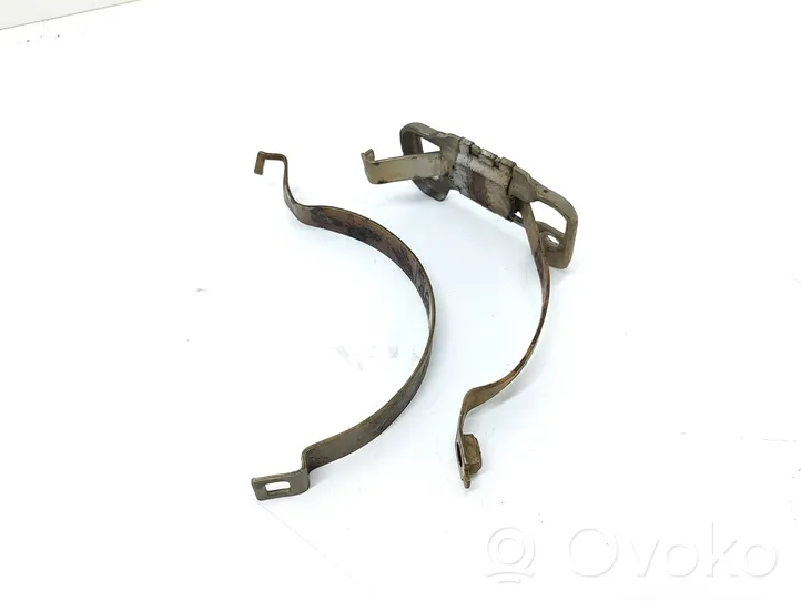 Renault Laguna III Staffa/supporto di montaggio della marmitta 8200783629