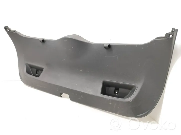 Citroen C4 II Takaluukun koristelista 9687486577