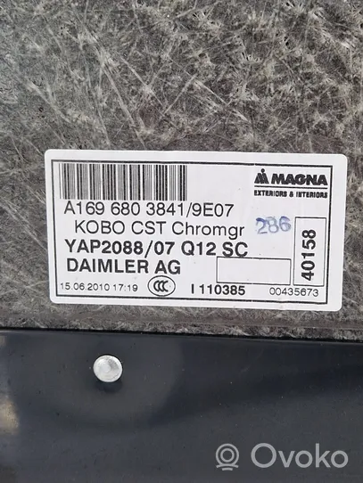 Mercedes-Benz B W245 Revestimiento de alfombra del suelo del maletero/compartimento de carga A1696803841