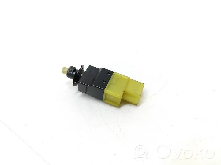 Mercedes-Benz B W245 Sensor Bremspedal A0015456709