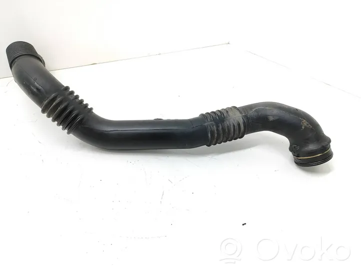 Mercedes-Benz B W245 Intercooler hose/pipe A1695200701