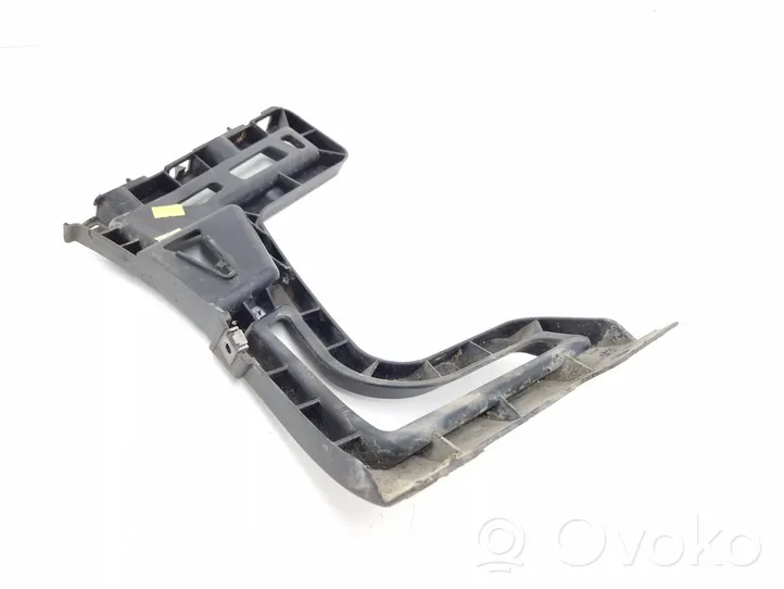 Peugeot 5008 Support de pare-chocs arrière 9686247680