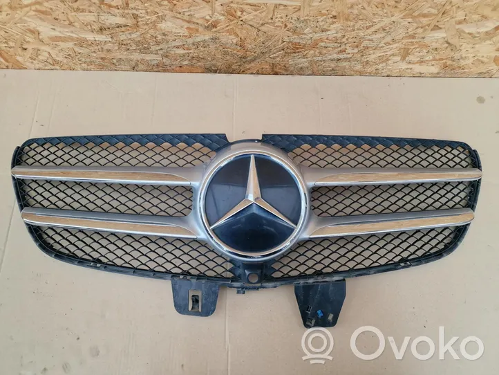 Mercedes-Benz Vito Viano W447 Atrapa chłodnicy / Grill W4478882300