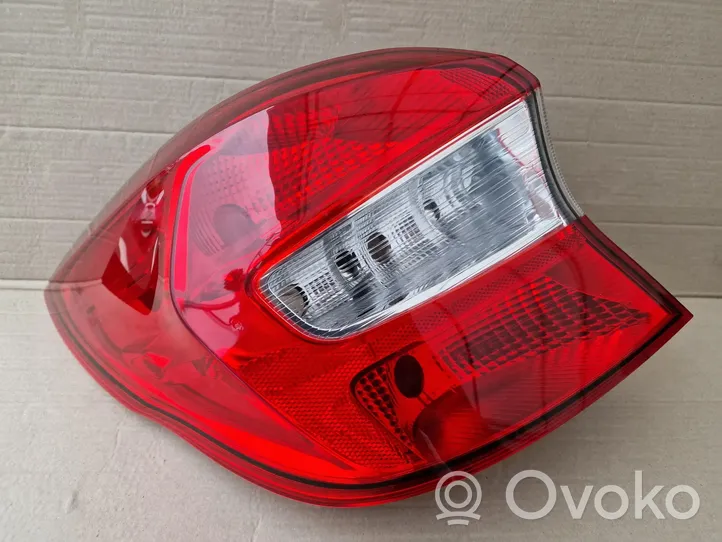 Ford Ka Lampa tylna E4B5-13405-AF