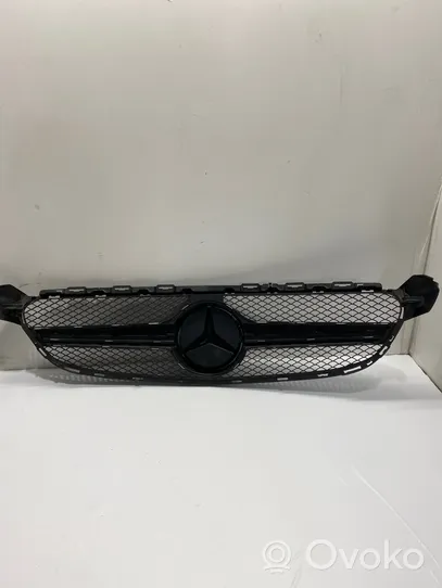 Mercedes-Benz C AMG W205 Maskownica / Grill / Atrapa górna chłodnicy A2058580223